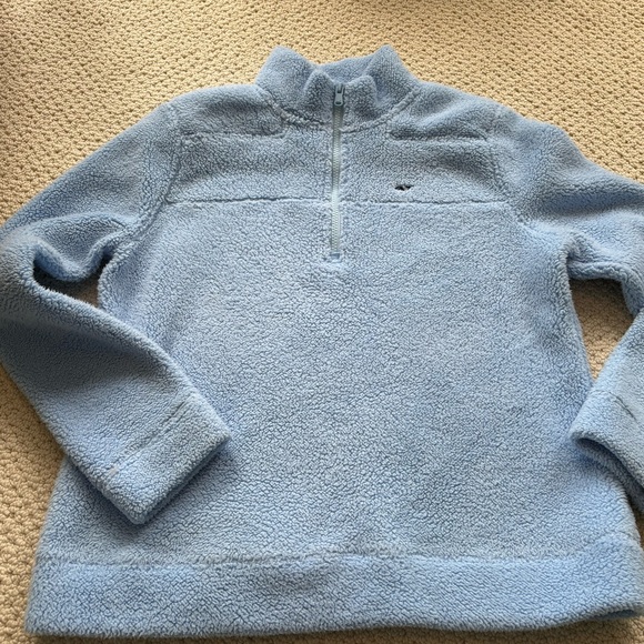 Vineyard Vines Tops - Vineyard Vines women’s fleece pullover. Size small.